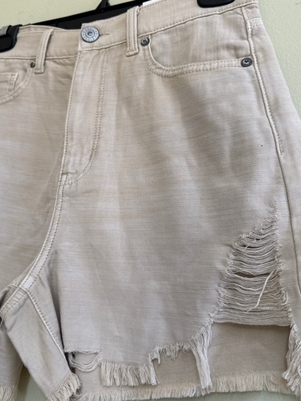 Highest Rise Mom Shorts - Picture 4 of 7
